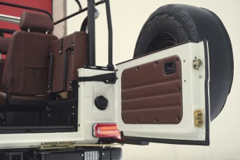 2B-043-Convertible-Mercedes-G-250-083487