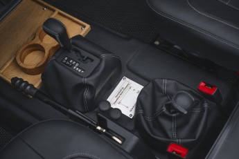 2B-036-Convertible-Mercedes-G-250-079220