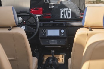 2B-032-Convertible-Mercedes-G-250-077295