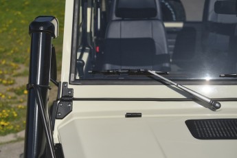 2B-012-Convertible-Mercedes-G-250-075226