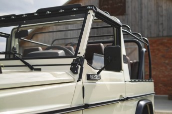 2B-015-Convertible-Mercedes-G-250-074657