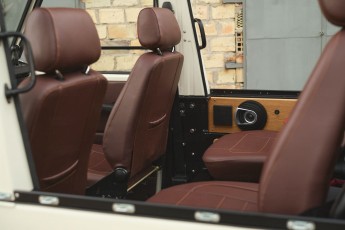 2B-024-Convertible-Mercedes-G-250-074657