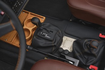 2B-025-Convertible-Mercedes-G-250-074657