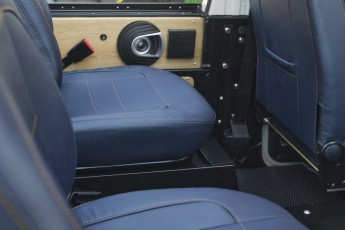 2B-028-Convertible-Mercedes-G-250-075226