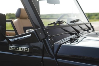 2B-015-Convertible-Mercedes-G-250-069587