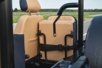 2B-036-Convertible-Mercedes-G-250-069587