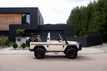 2B-006-Convertible-Mercedes-G-250-067601