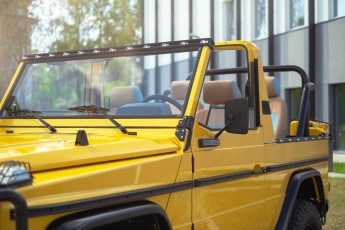 2B-009-Convertible-Mercedes-G-250-086101