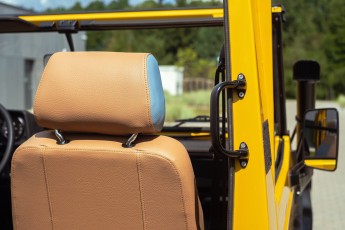 2B-028-Convertible-Mercedes-G-250-086101