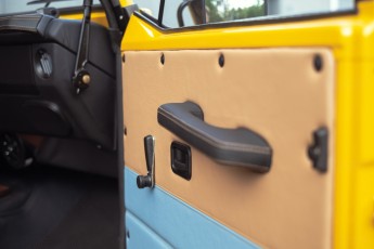 2B-031-Convertible-Mercedes-G-250-086101