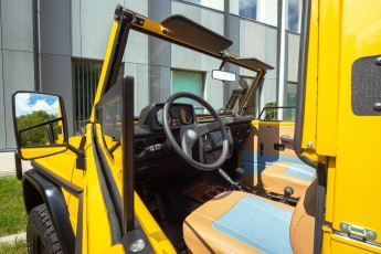 2B-037-Convertible-Mercedes-G-250-086101