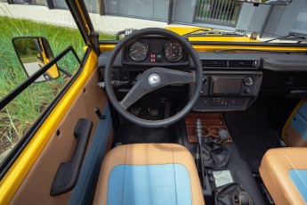 2B-040-Convertible-Mercedes-G-250-086101