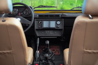 2B-041-Convertible-Mercedes-G-250-086101