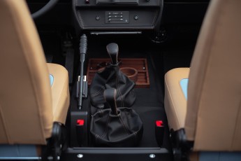 2B-042-Convertible-Mercedes-G-250-086101