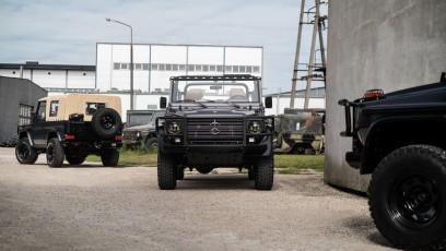 1-001-Convertible-Mercedes-G-250-084865