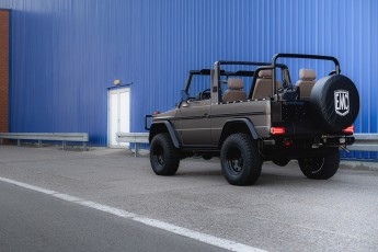 2B-005-Convertible-Mercedes-G-250-088454-RE
