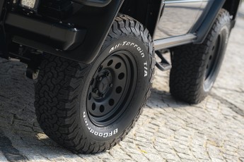 2B-019-Convertible-Mercedes-G-250-075259-