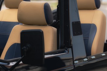 2B-028-Convertible-Mercedes-G-250-075259-