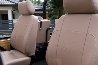 2B-043-Convertible-Mercedes-G-250-067601_s