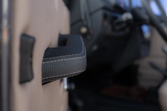 2B-062-Convertible-Mercedes-G-250-088454-RE