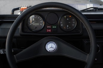 2B-070-Convertible-Mercedes-G-250-088454-RE