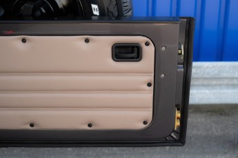 2B-079-Convertible-Mercedes-G-250-088454-RE