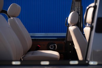 2B-083-Convertible-Mercedes-G-250-088454-RE