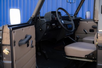 2B-089-Convertible-Mercedes-G-250-088454-RE