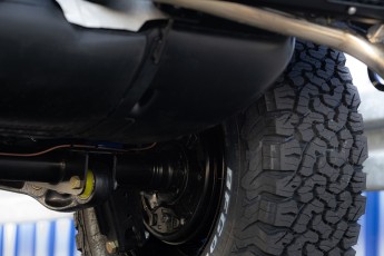 2B-108-Convertible-Mercedes-G-250-088454-RE