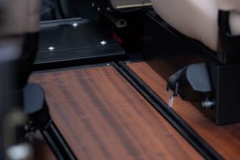 2B-113-Convertible-Mercedes-G-250-088454-RE