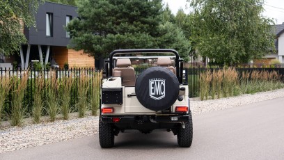 1-002-Convertible-Mercedes-G-250-067601