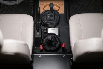 2A-015-Convertible-Mercedes-G-250-078320