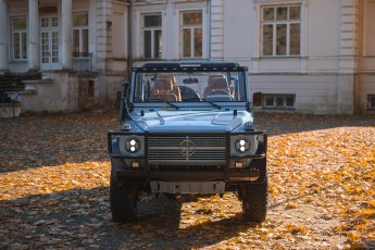 2B-004-Convertible-Mercedes-G-250-083883-