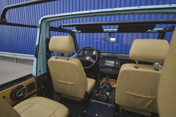 2B-027-Convertible-Mercedes-G-250-079029_1