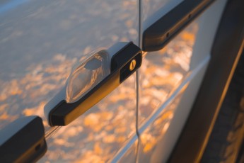 2B-030-Convertible-Mercedes-G-250-083883-