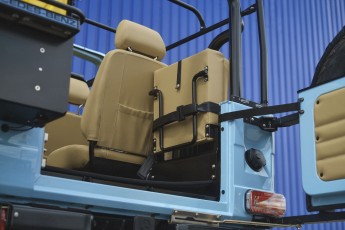 2B-031-Convertible-Mercedes-G-250-079029_1