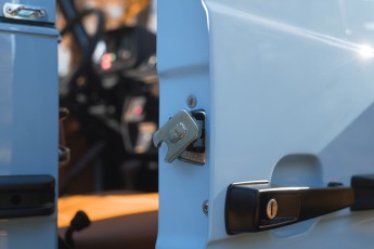 2B-032-Convertible-Mercedes-G-250-083883-