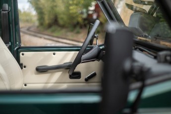 2B-051-Convertible-Mercedes-G-250-078320