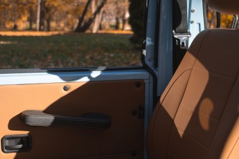 2B-068-Convertible-Mercedes-G-250-083883-