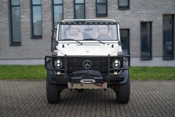 2B-002-Convertible-Mercedes-G-250-069469