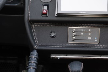 2B-045-Convertible-Mercedes-G-250-080790