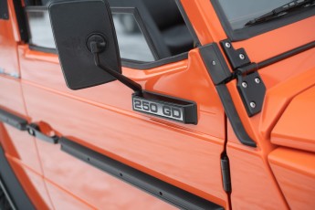 2B-030-Convertible-Mercedes-G-250-088744-