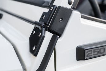 2B-033-Convertible-Mercedes-G-250-069155