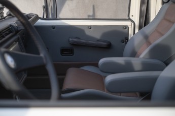 2B-040-Convertible-Mercedes-G-250-069155