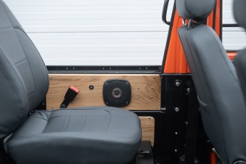 2B-050-Convertible-Mercedes-G-250-088744-