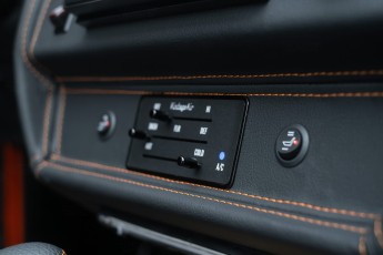 2B-057-Convertible-Mercedes-G-250-088744-