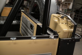 2A-017-Convertible-Mercedes-G-250-088714