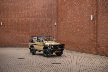 2B-002-Convertible-Mercedes-G-250-088714