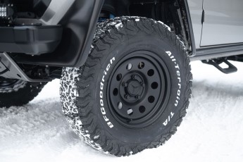 2B-020-Convertible-Mercedes-G-250-089216