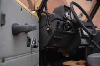 2B-029-Convertible-Mercedes-G-250-088714